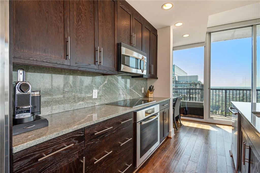 1080 Peachtree Street NE Unit 3310