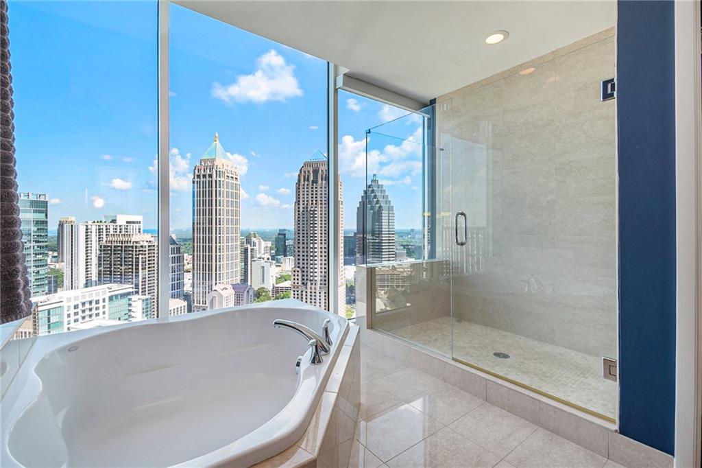1080 Peachtree Street NE Unit 3310