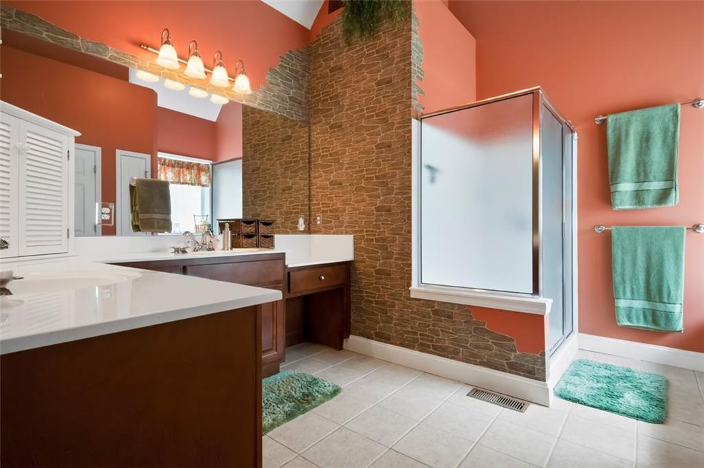 470 BENTLEAF Drive