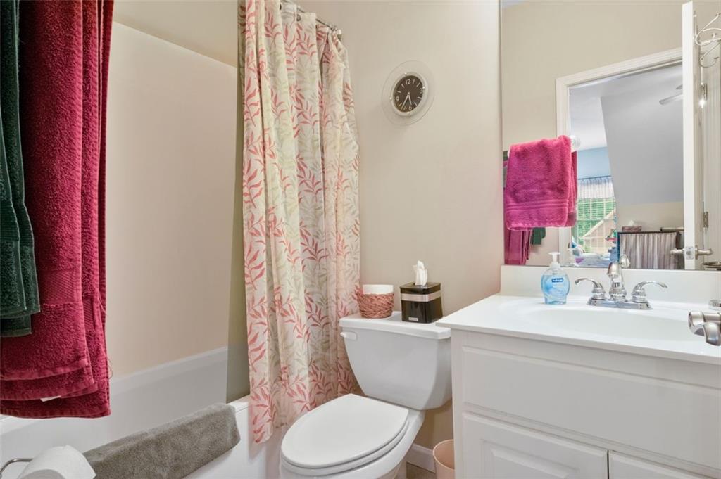 470 BENTLEAF Drive