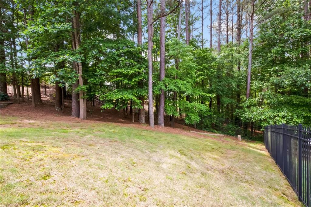 470 BENTLEAF Drive