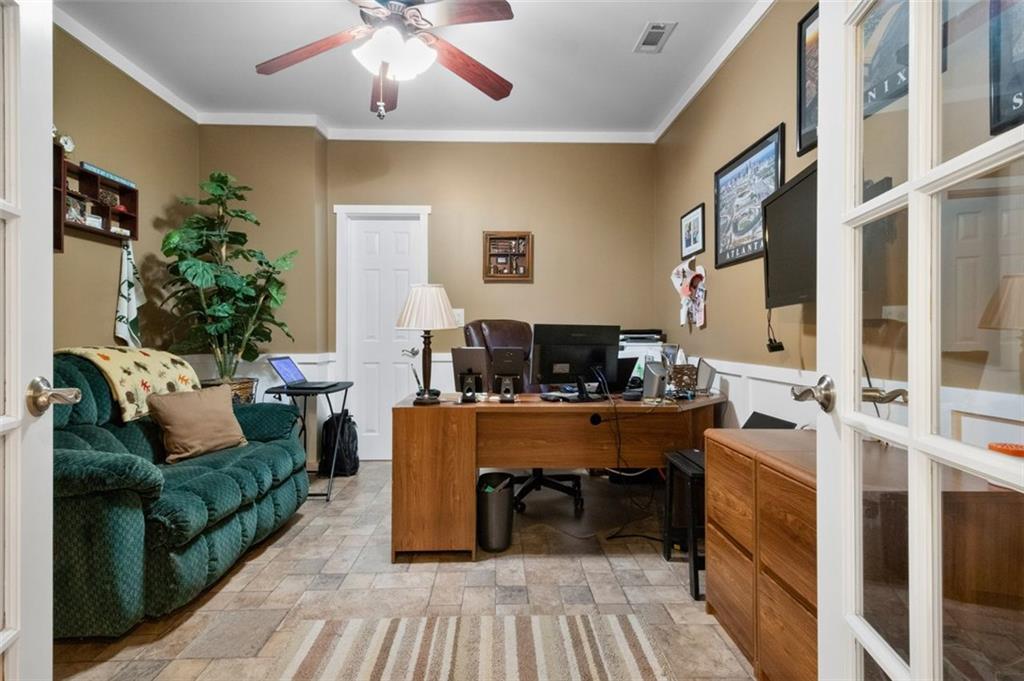 470 BENTLEAF Drive