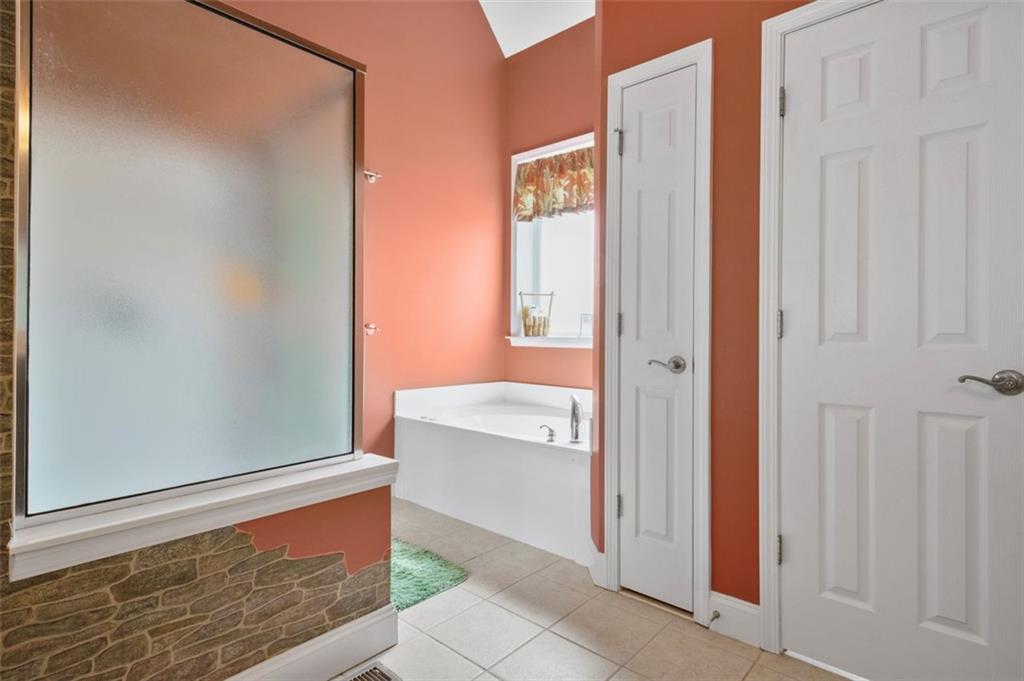 470 BENTLEAF Drive