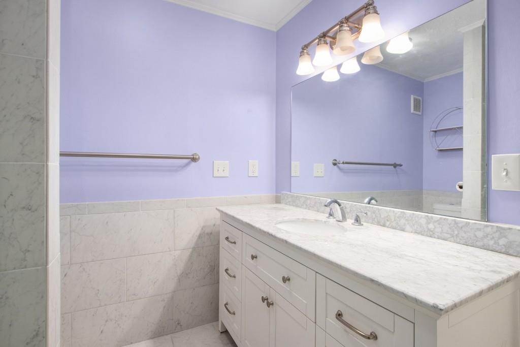 410 Woodcliff Drive