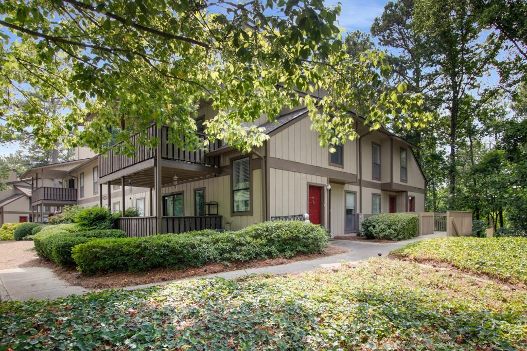 410 Woodcliff Drive