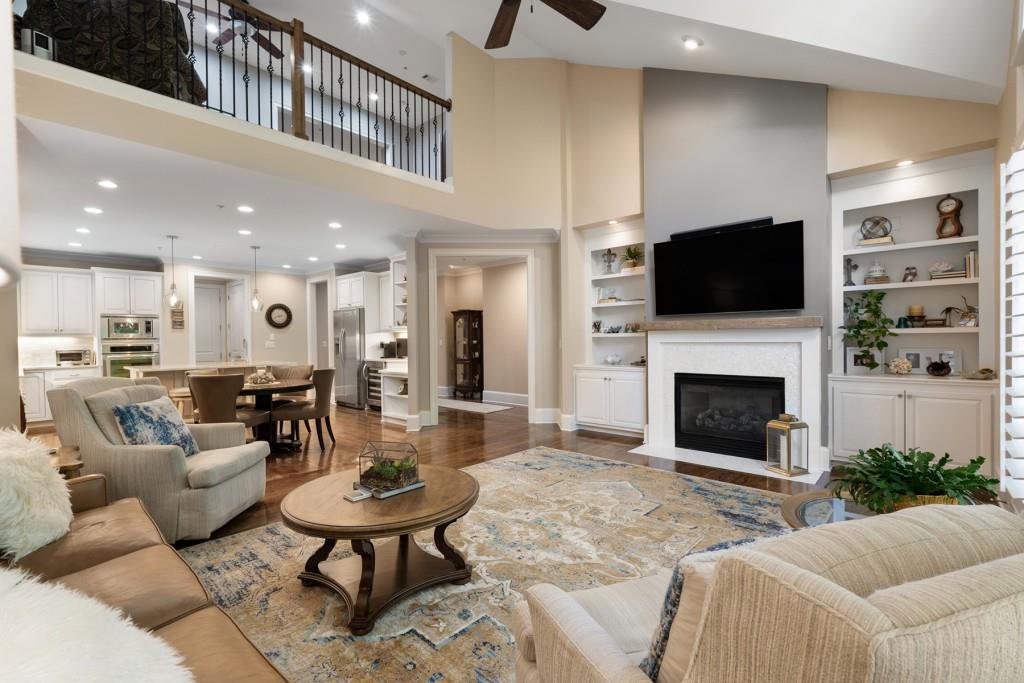 12526 Wexcroft Lane