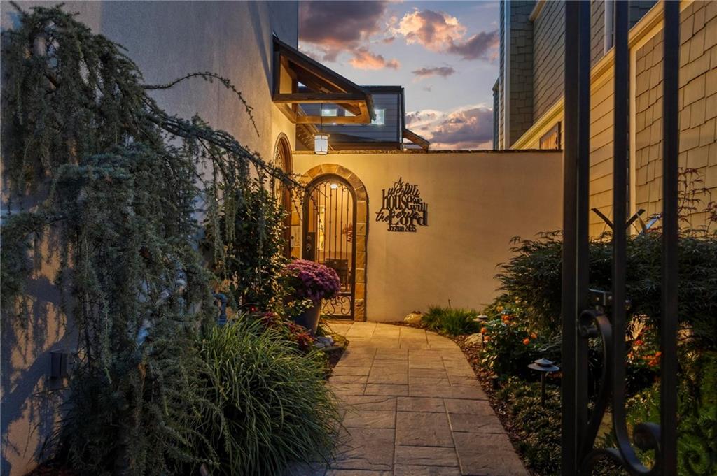 223 Twisted Timber Court