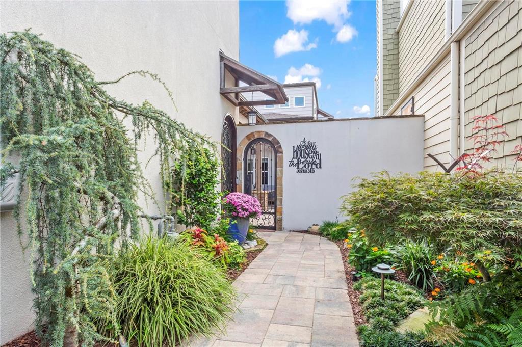 223 Twisted Timber Court