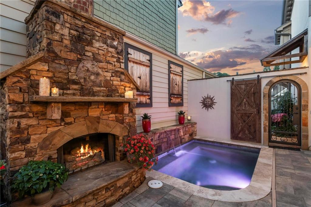 223 Twisted Timber Court
