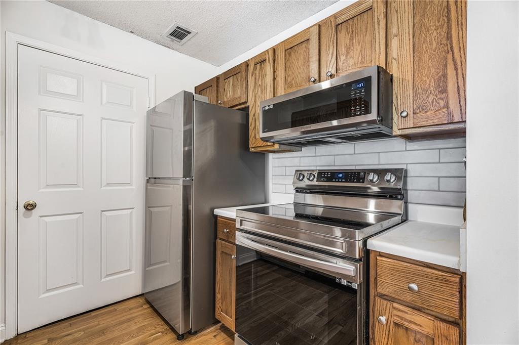 1074 Peachtree Walk Alley NE Unit B403