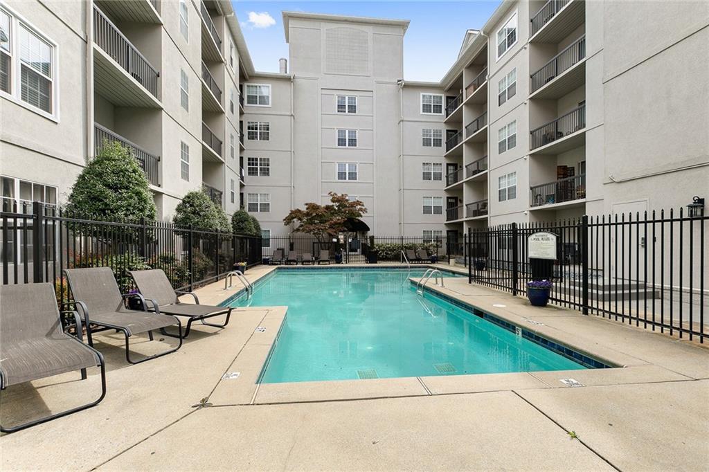 1074 Peachtree Walk Alley NE Unit B403