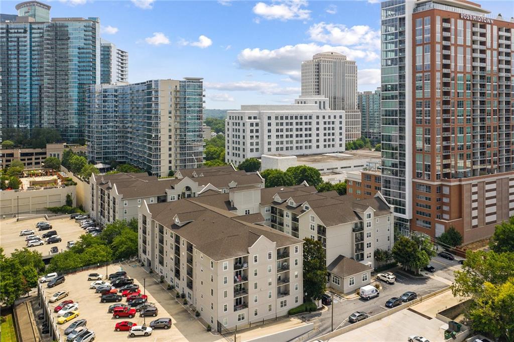 1074 Peachtree Walk Alley NE Unit B403