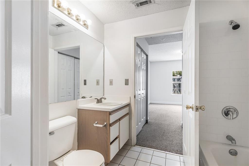 1074 Peachtree Walk Alley NE Unit B403