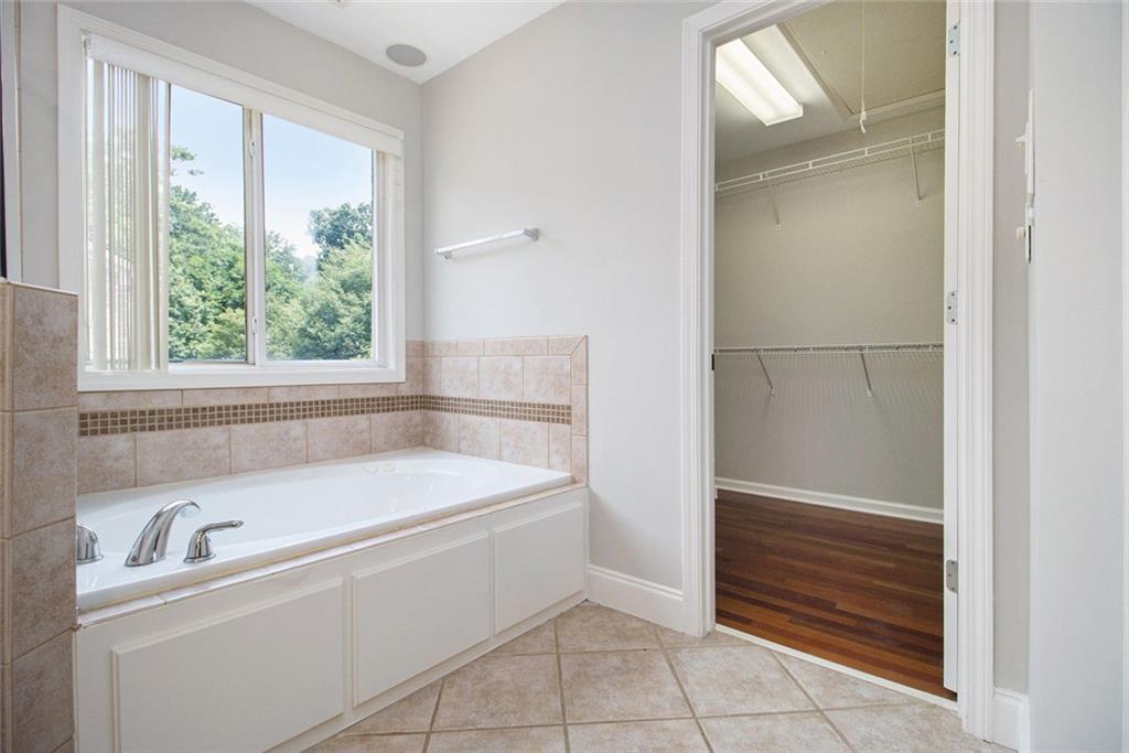 5575 Julian Place