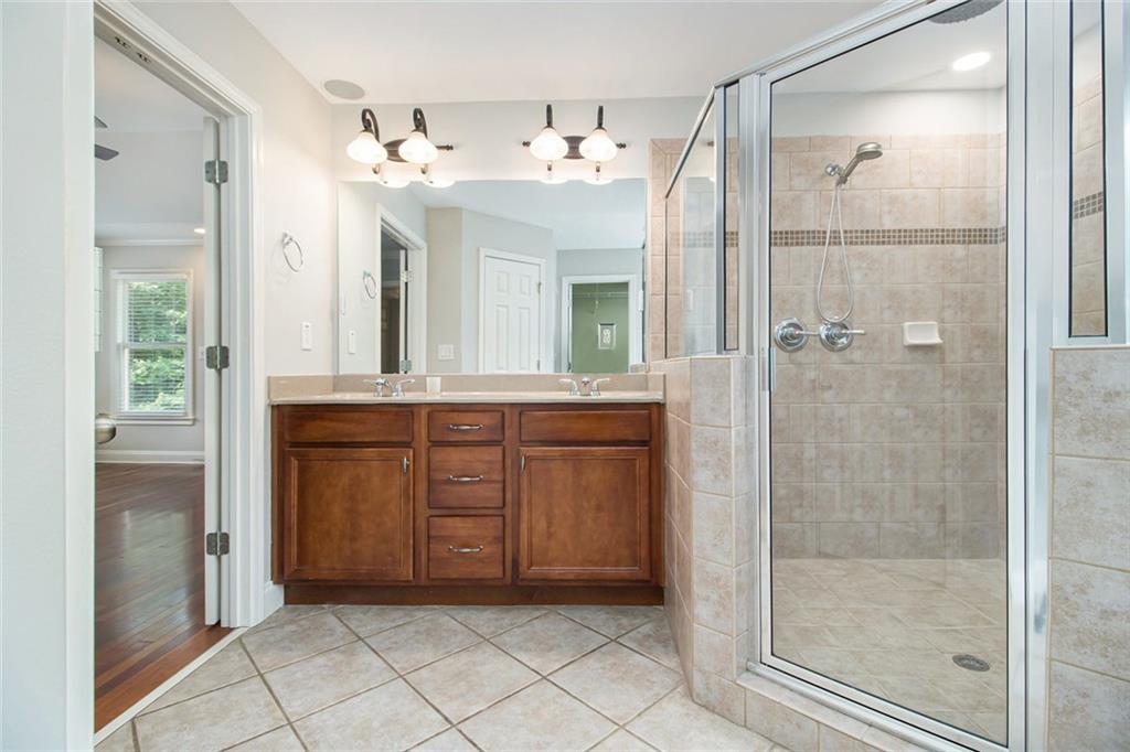 5575 Julian Place