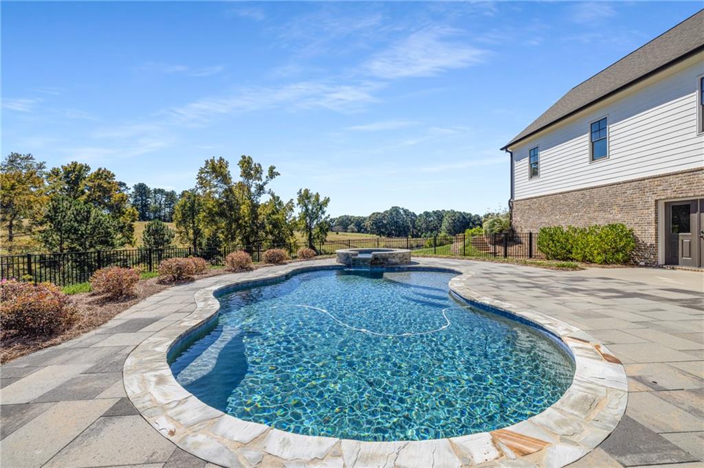 938 Austin Road