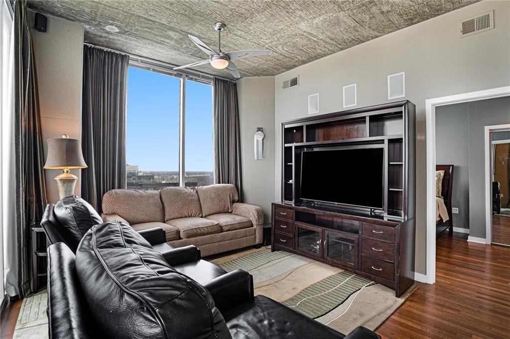 855 Peachtree Street NE Unit 3202