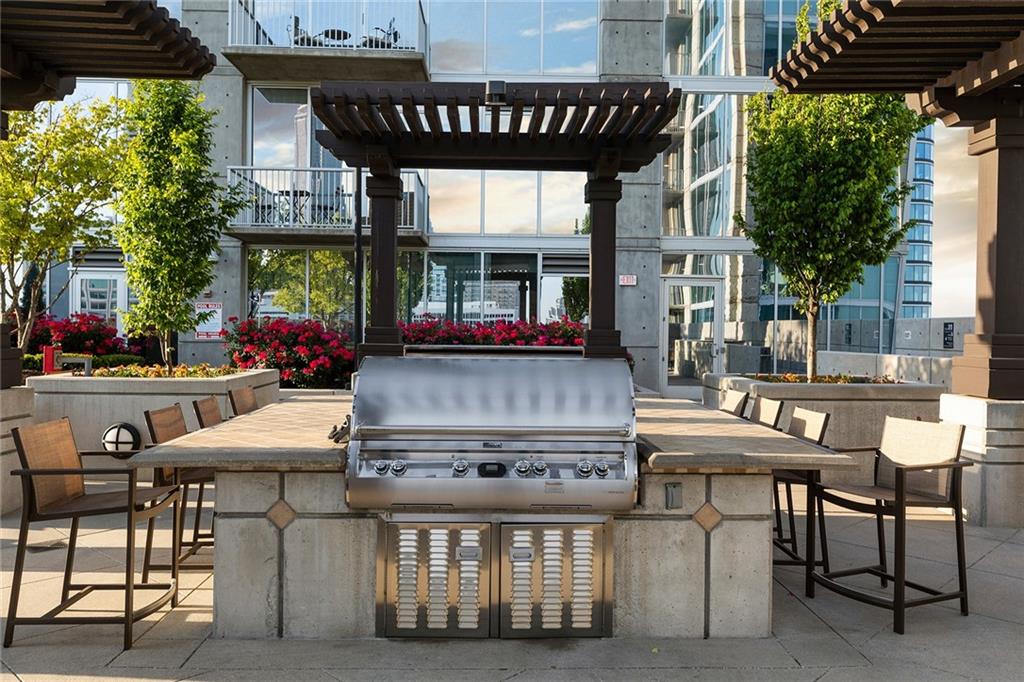 855 Peachtree Street NE Unit 3202