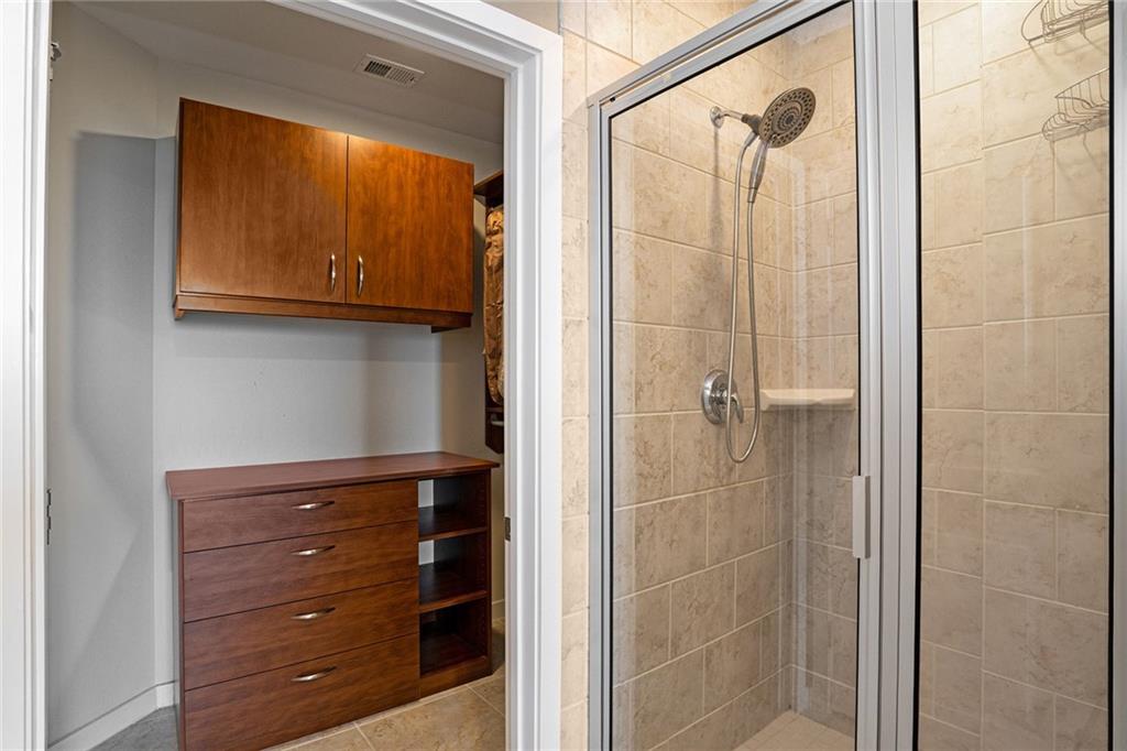 855 Peachtree Street NE Unit 3202