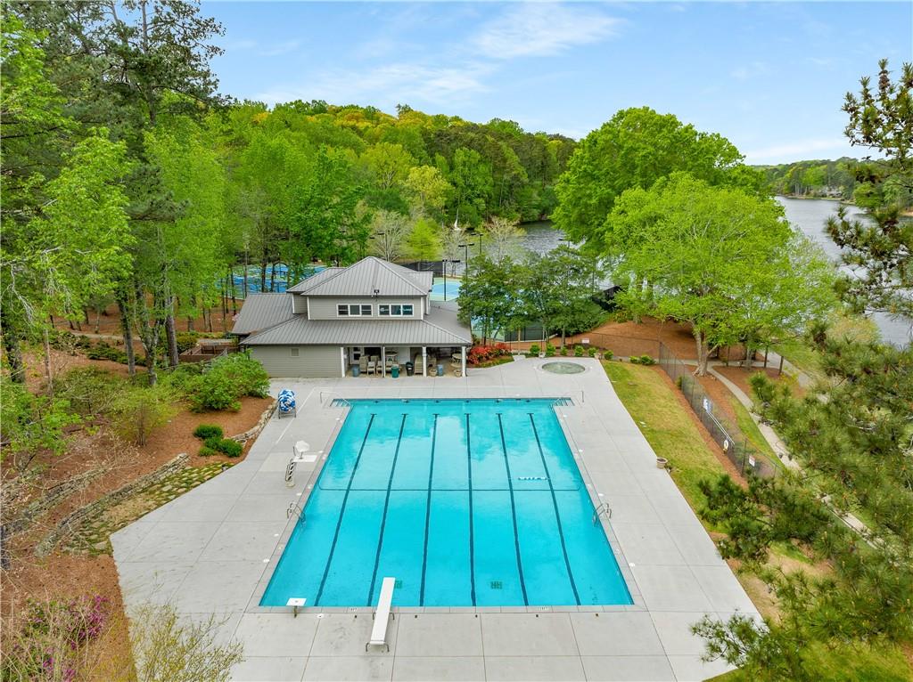 700 Cedar Knoll Drive