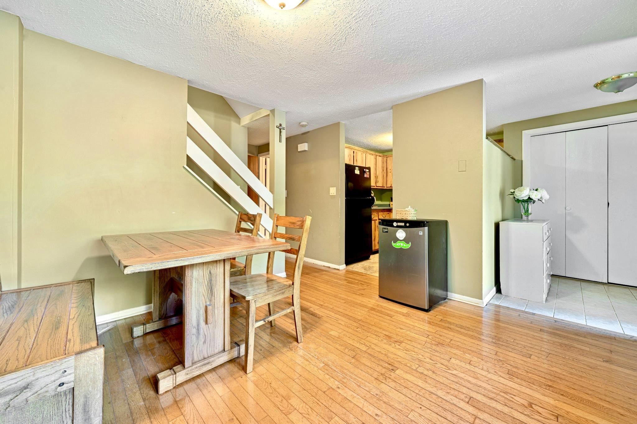 10 Victoria Drive