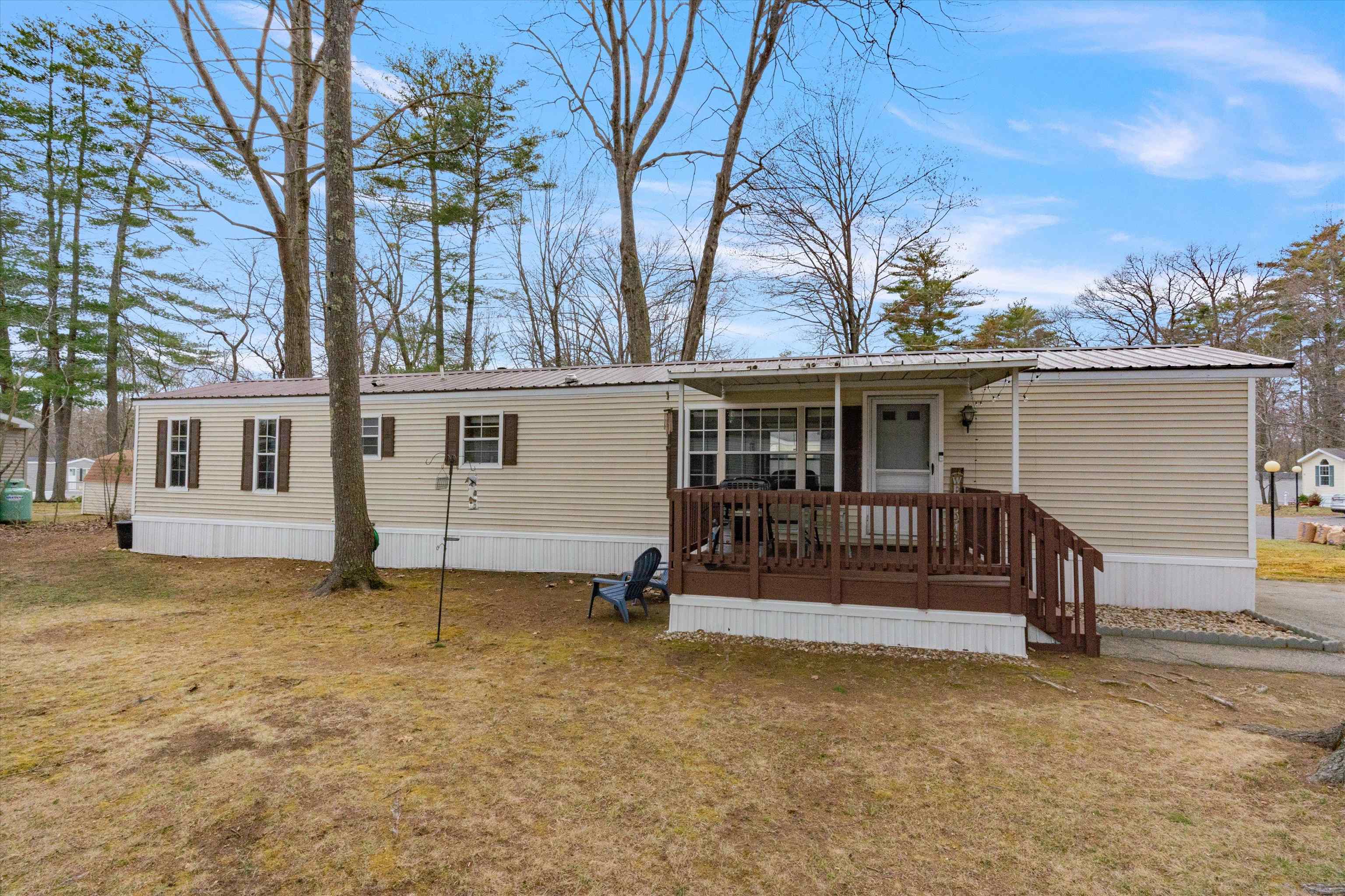 124 Colonial Village