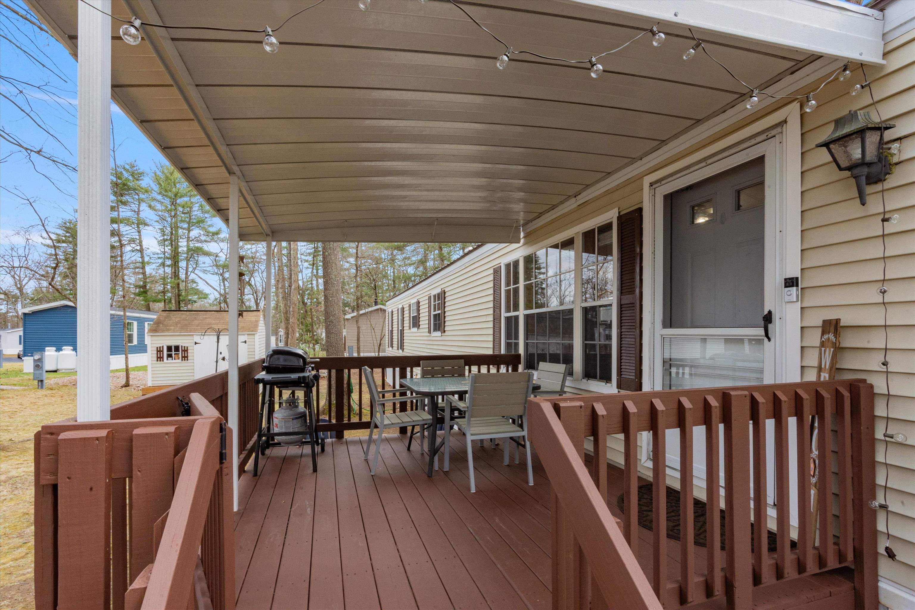 124 Colonial Village