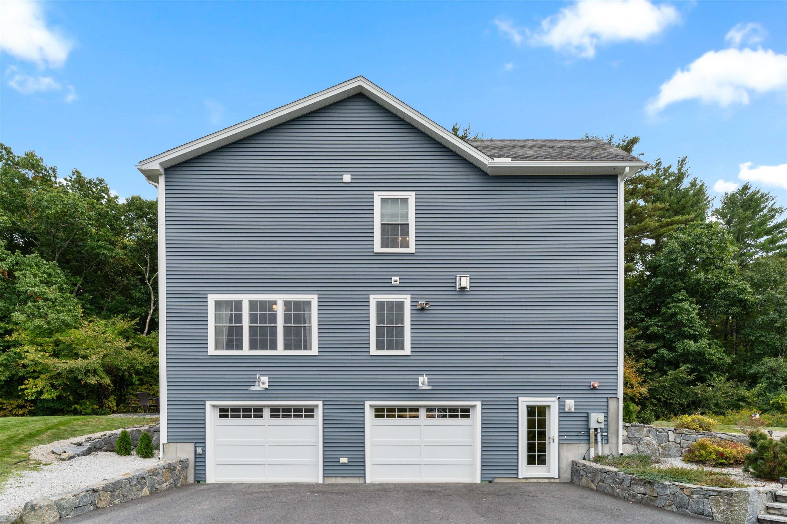6 Beaver Lake Road