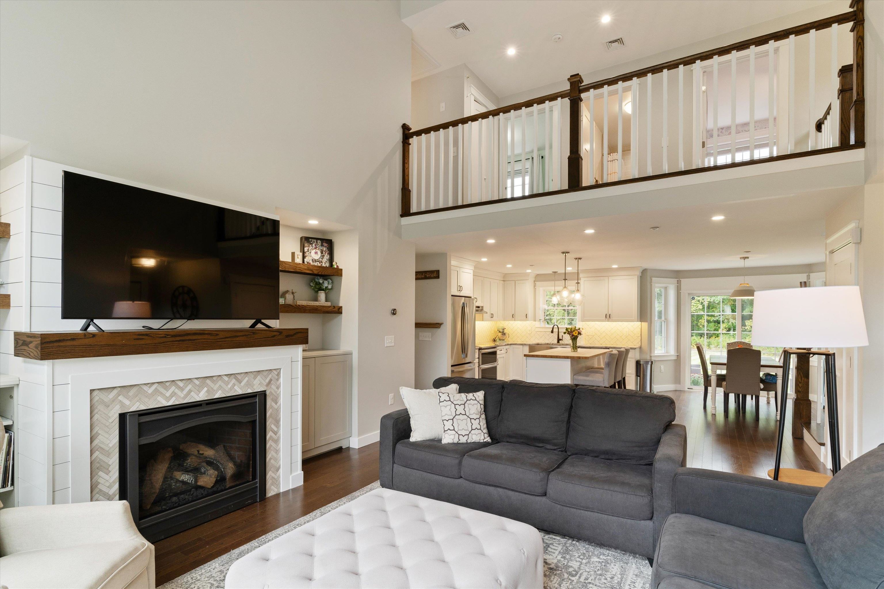 6 Beaver Lake Road