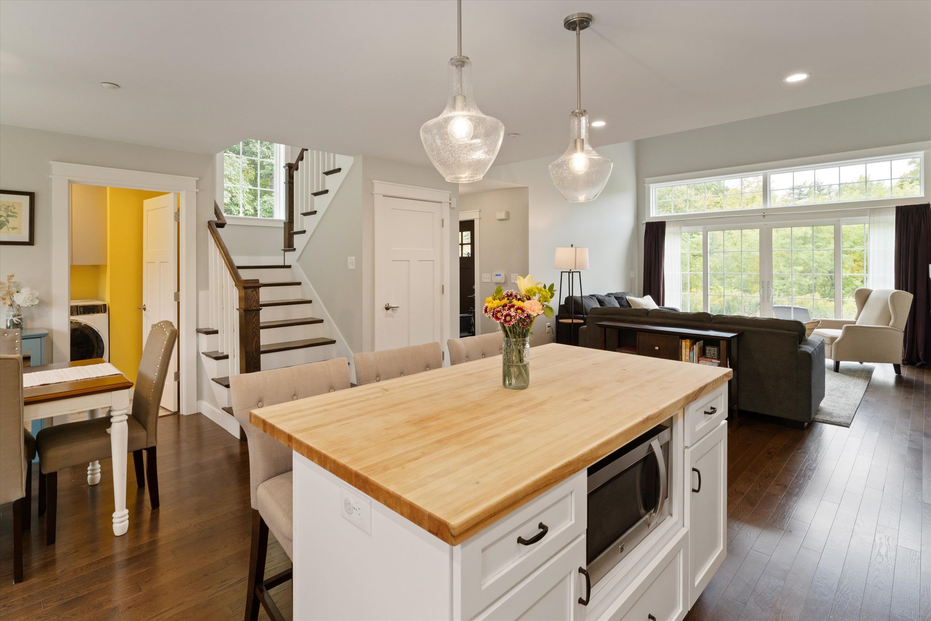 6 Beaver Lake Road
