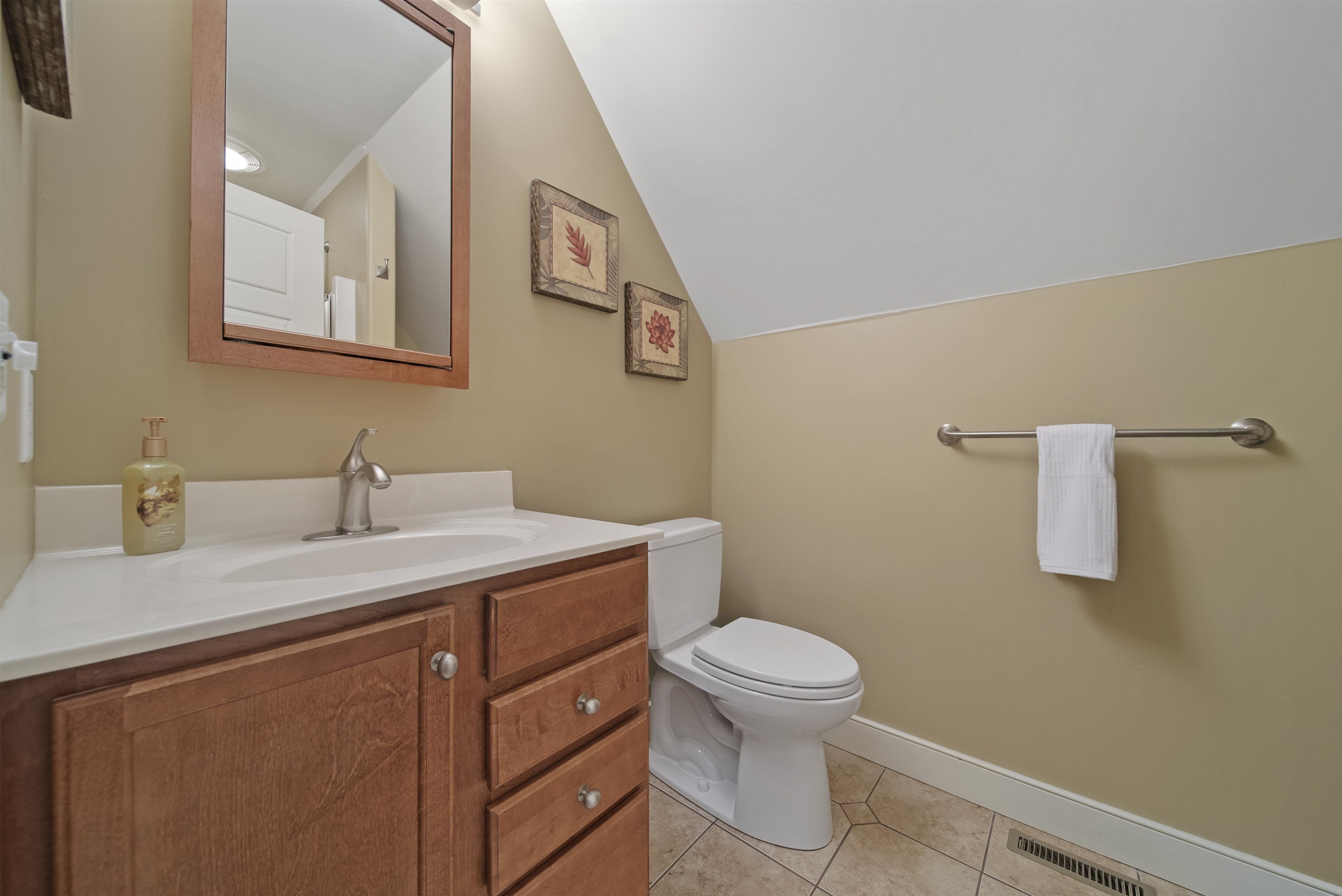 10 Prescott Heights Road