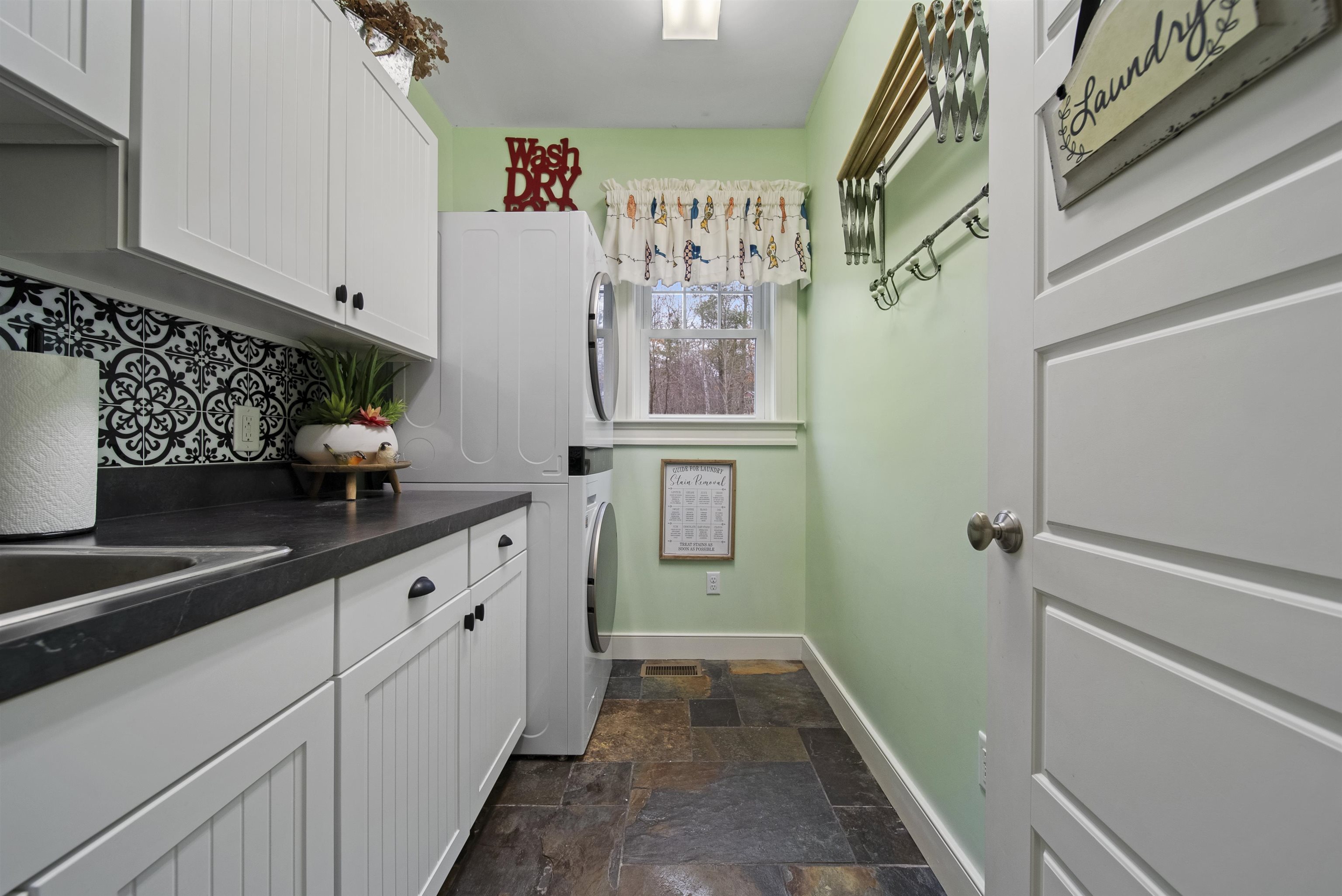 10 Prescott Heights Road