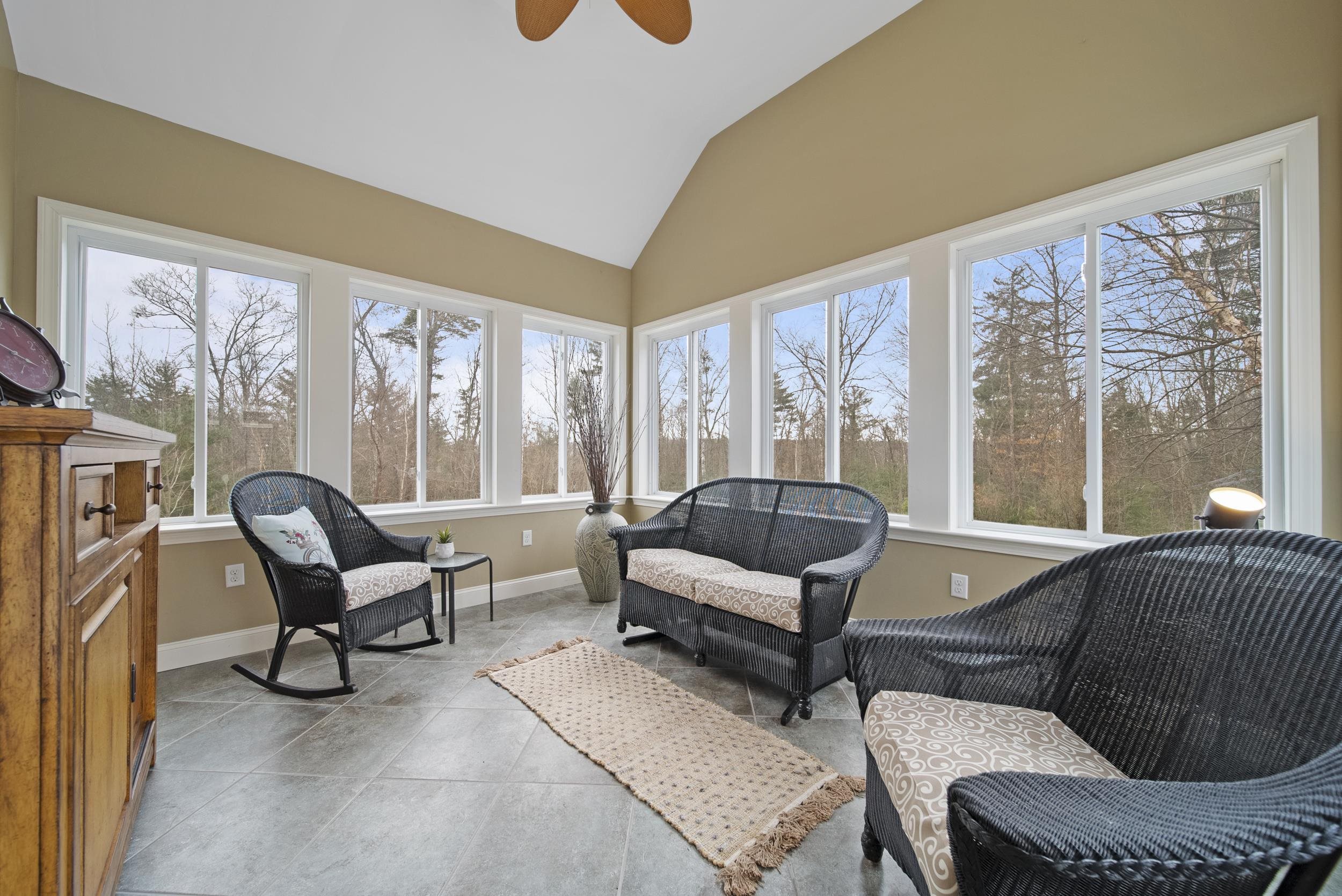 10 Prescott Heights Road