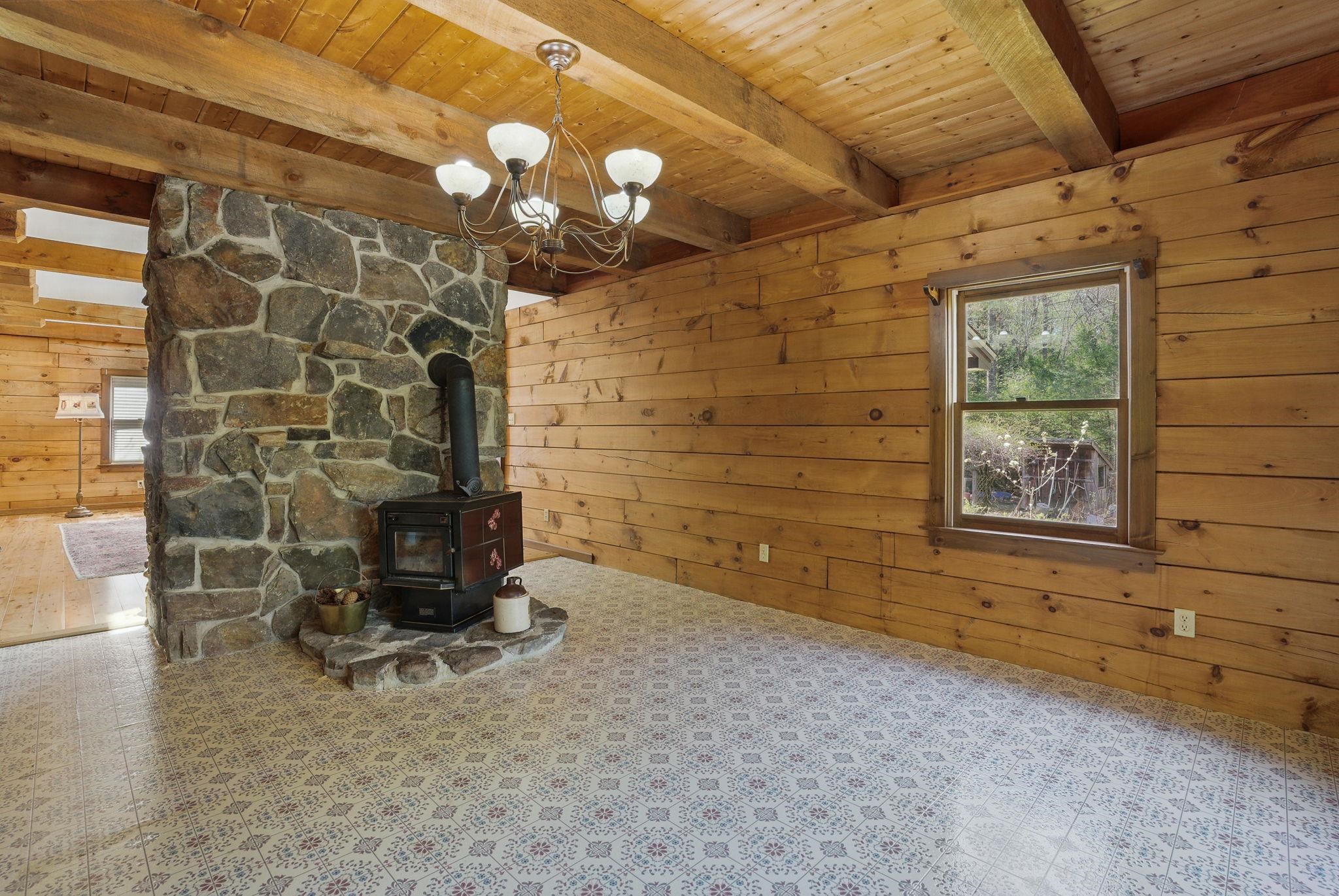 59 Horace Greeley Road Unit: 10-56-04