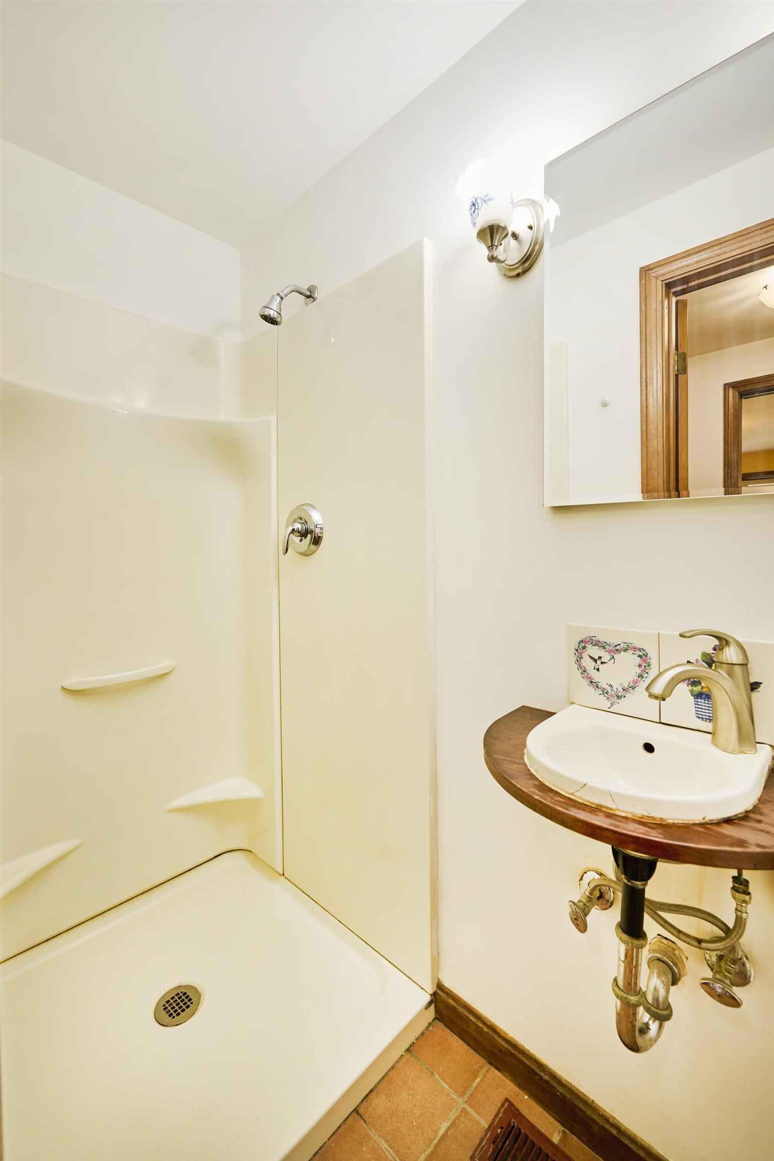 249 Chestnut Hill Road
