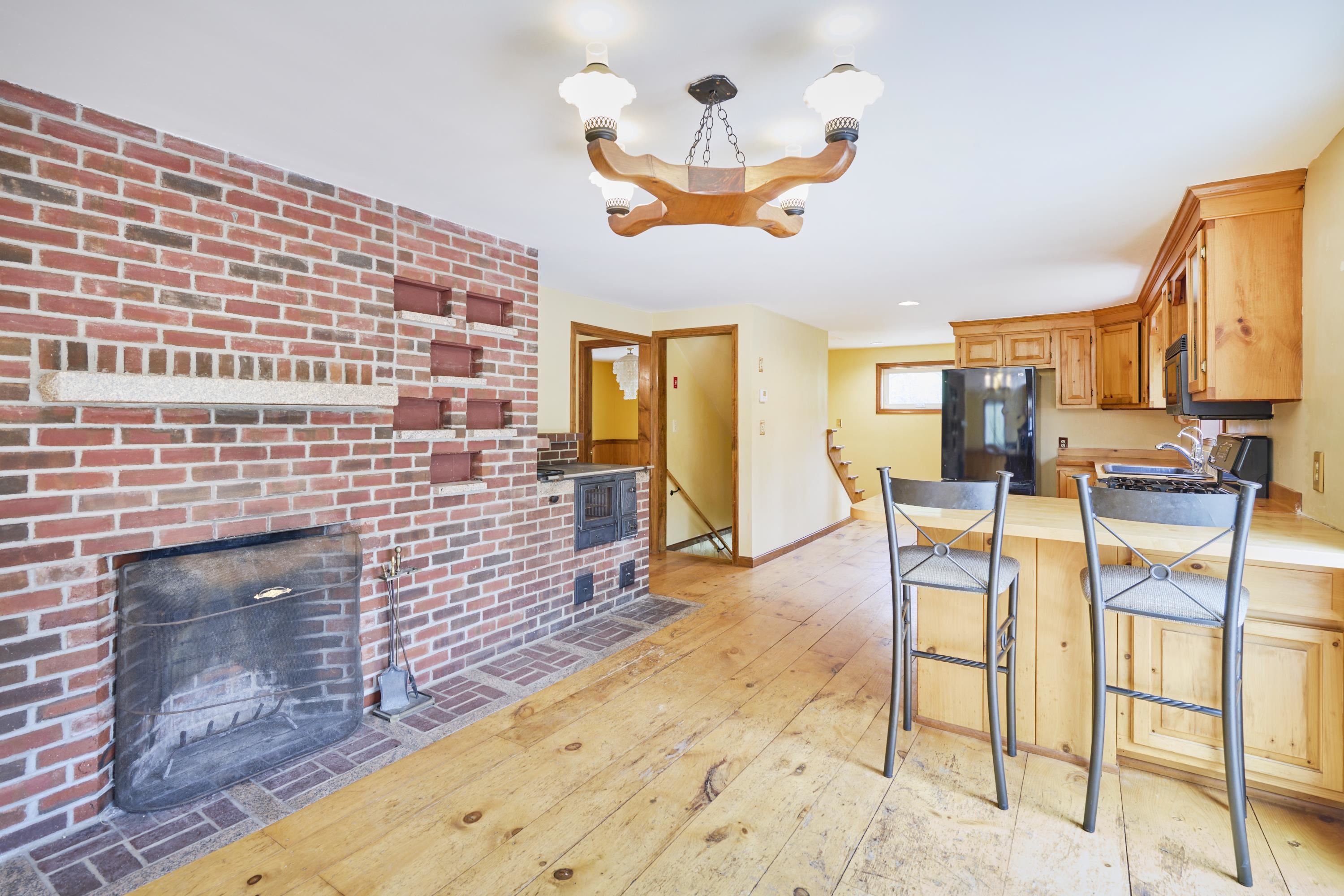 249 Chestnut Hill Road