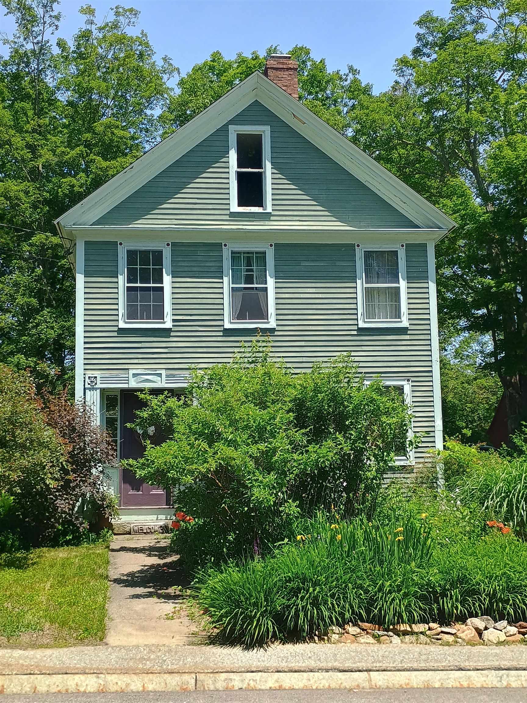 198 Main Street
