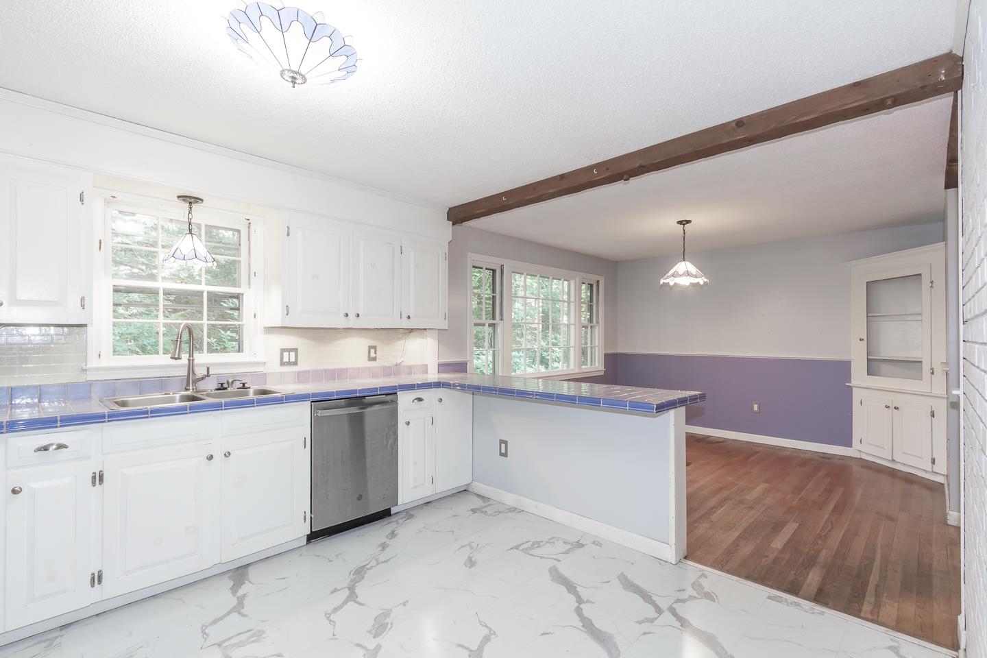 29 Lounsbury Lane