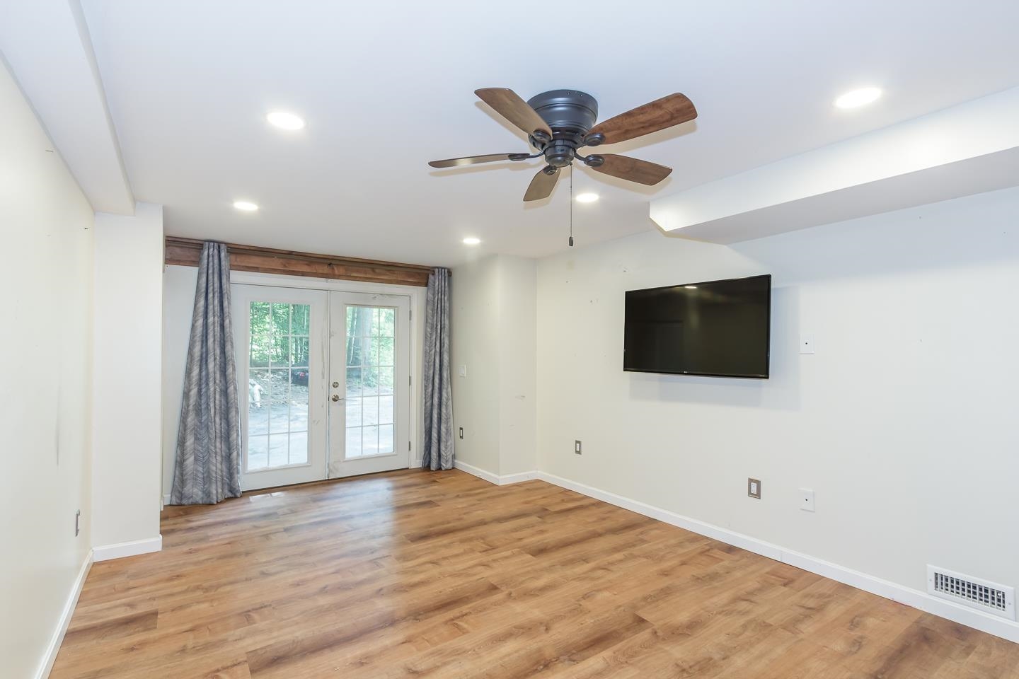 29 Lounsbury Lane