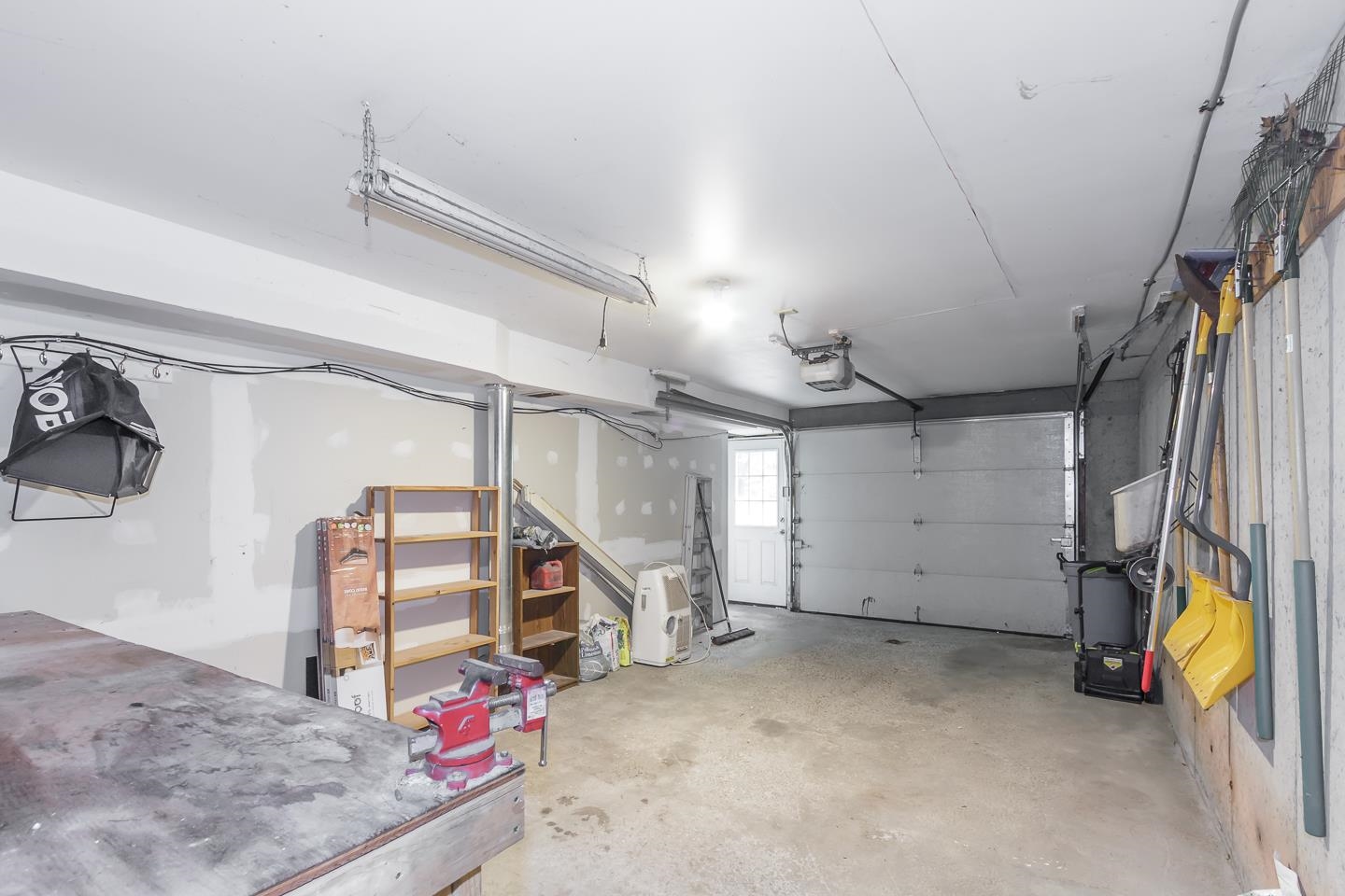 29 Lounsbury Lane