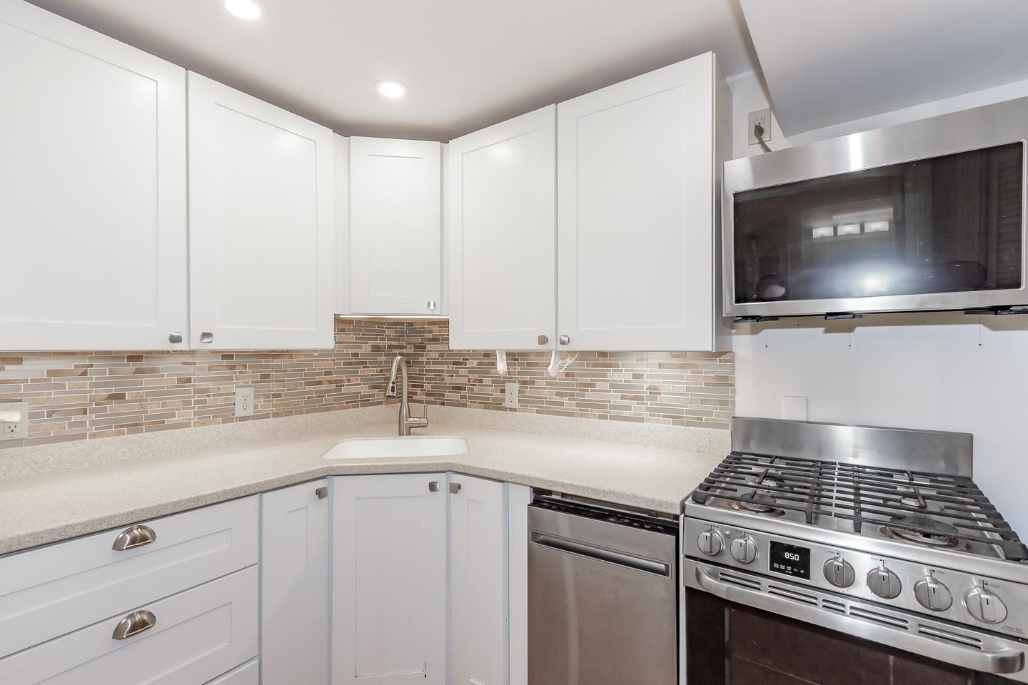 29 Lounsbury Lane