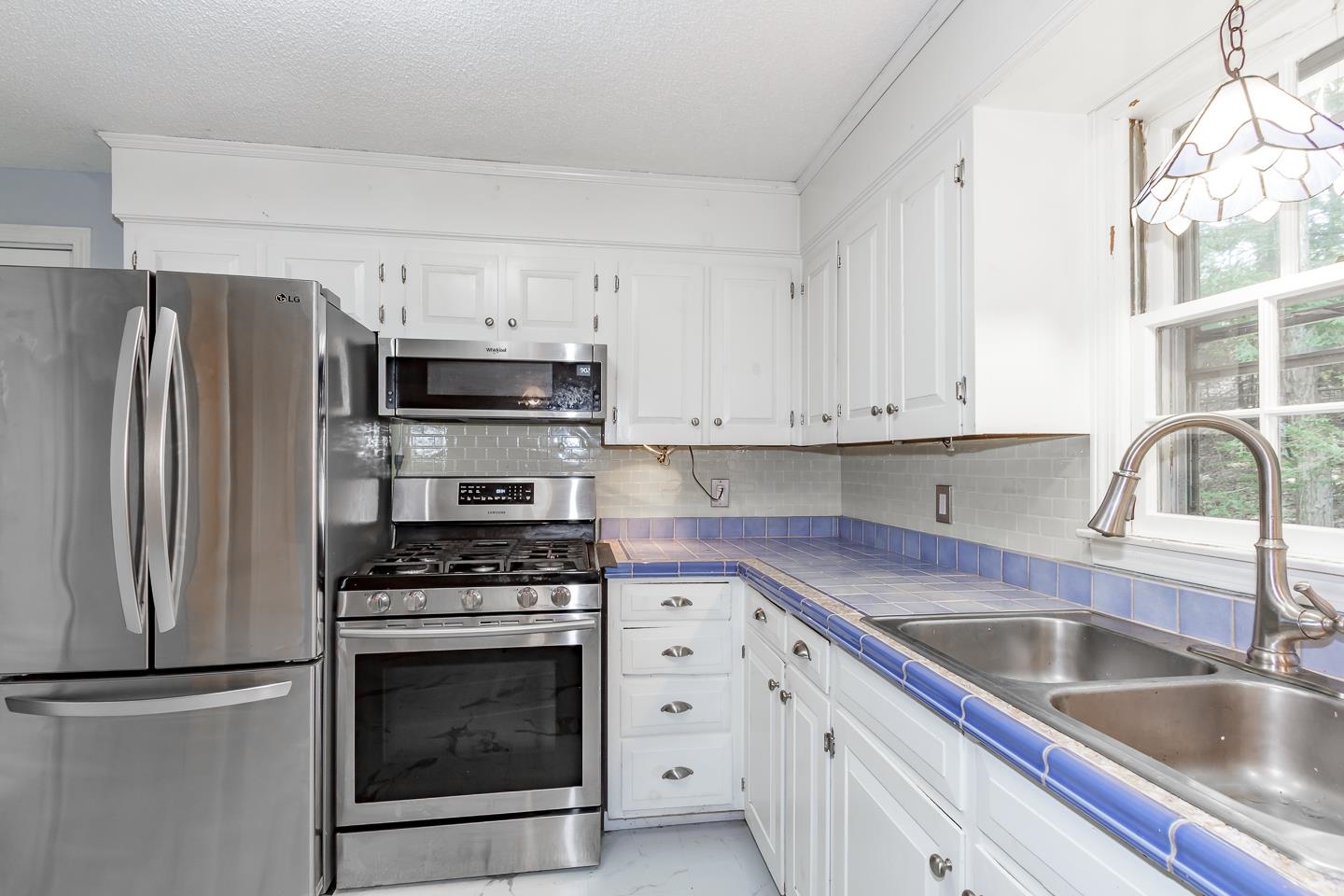 29 Lounsbury Lane