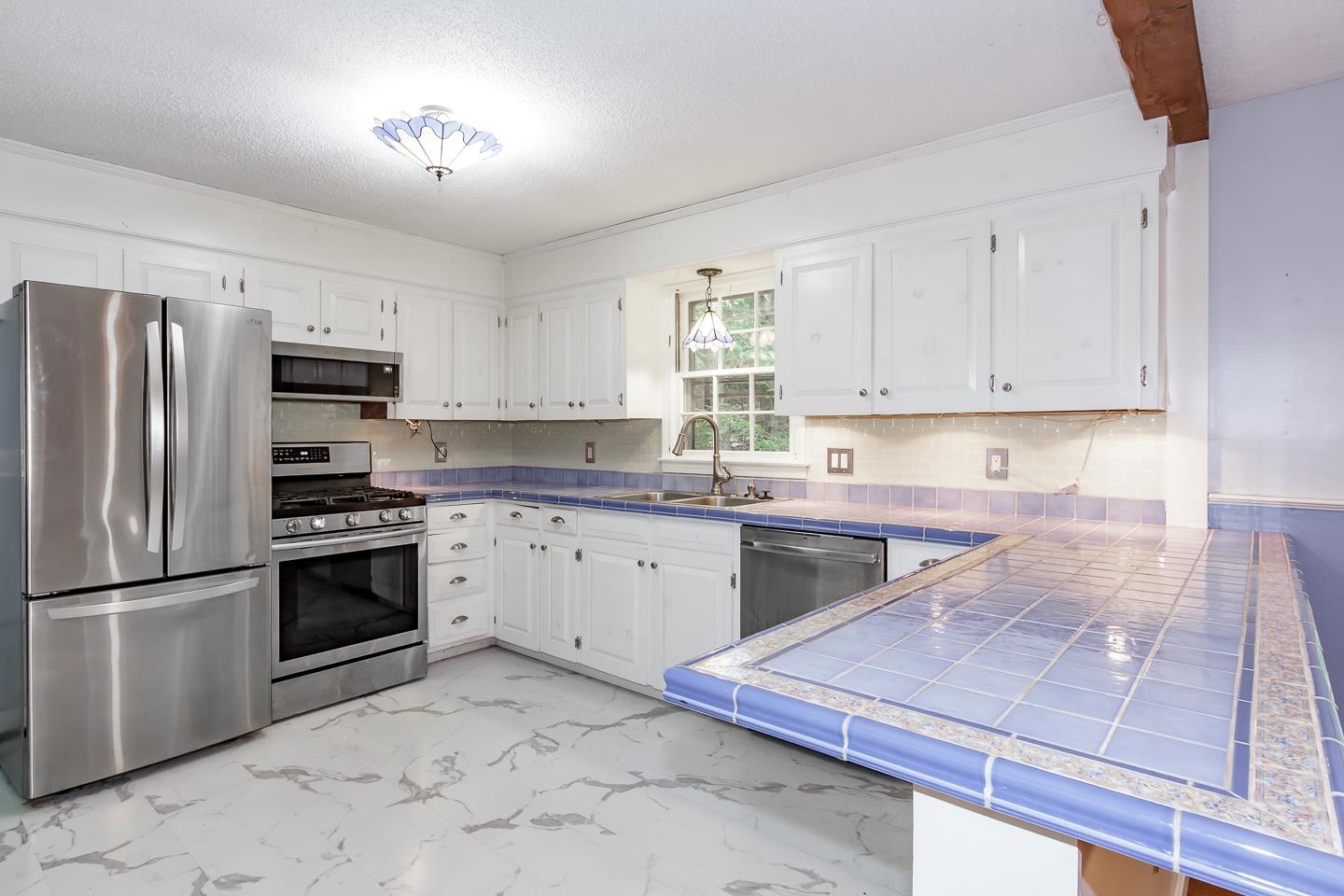 29 Lounsbury Lane
