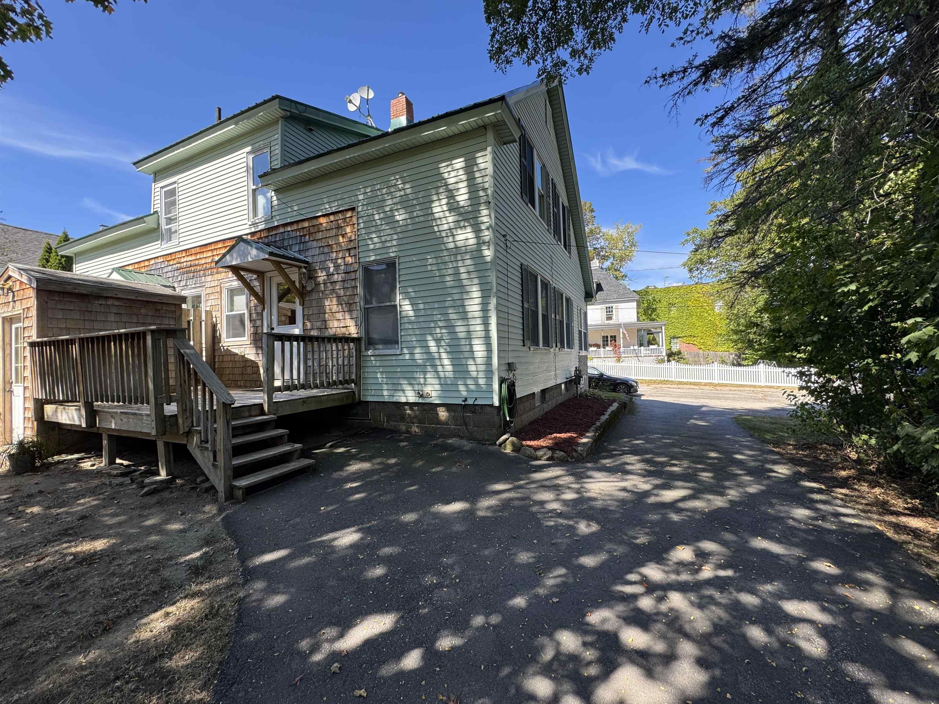 18 Mitchell Place