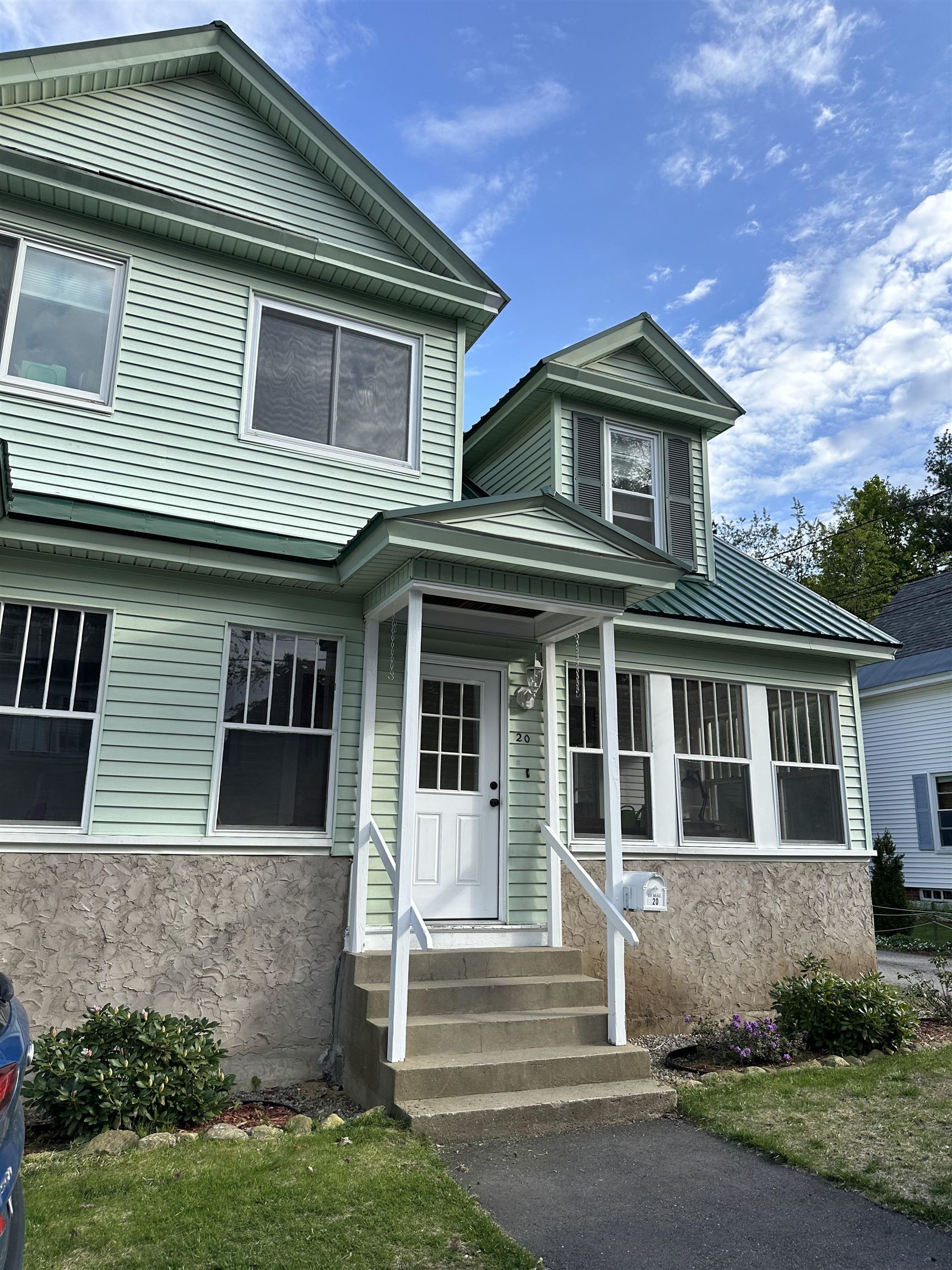 20 Mitchell Place