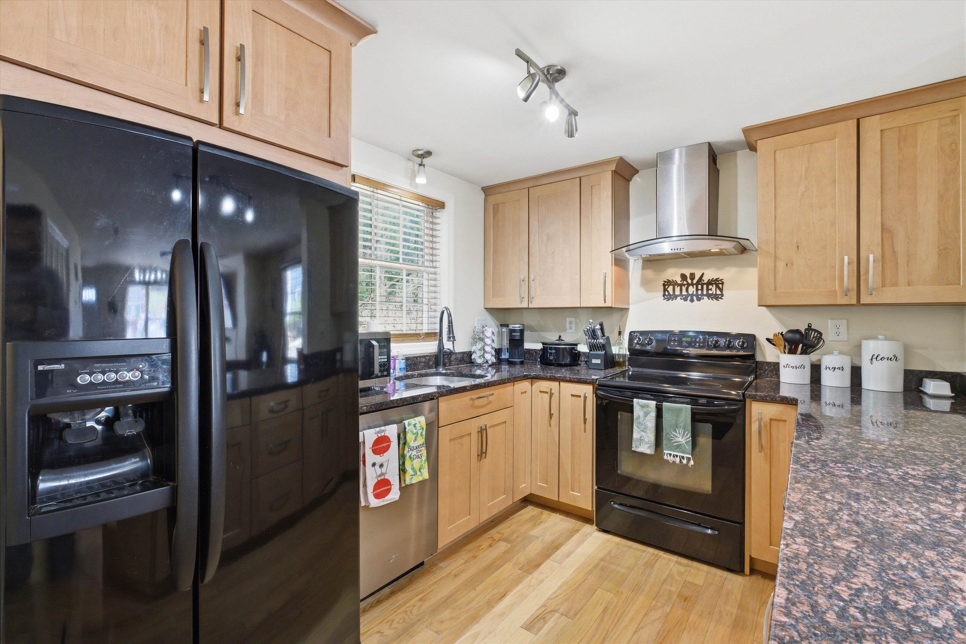 16 Kearns Drive