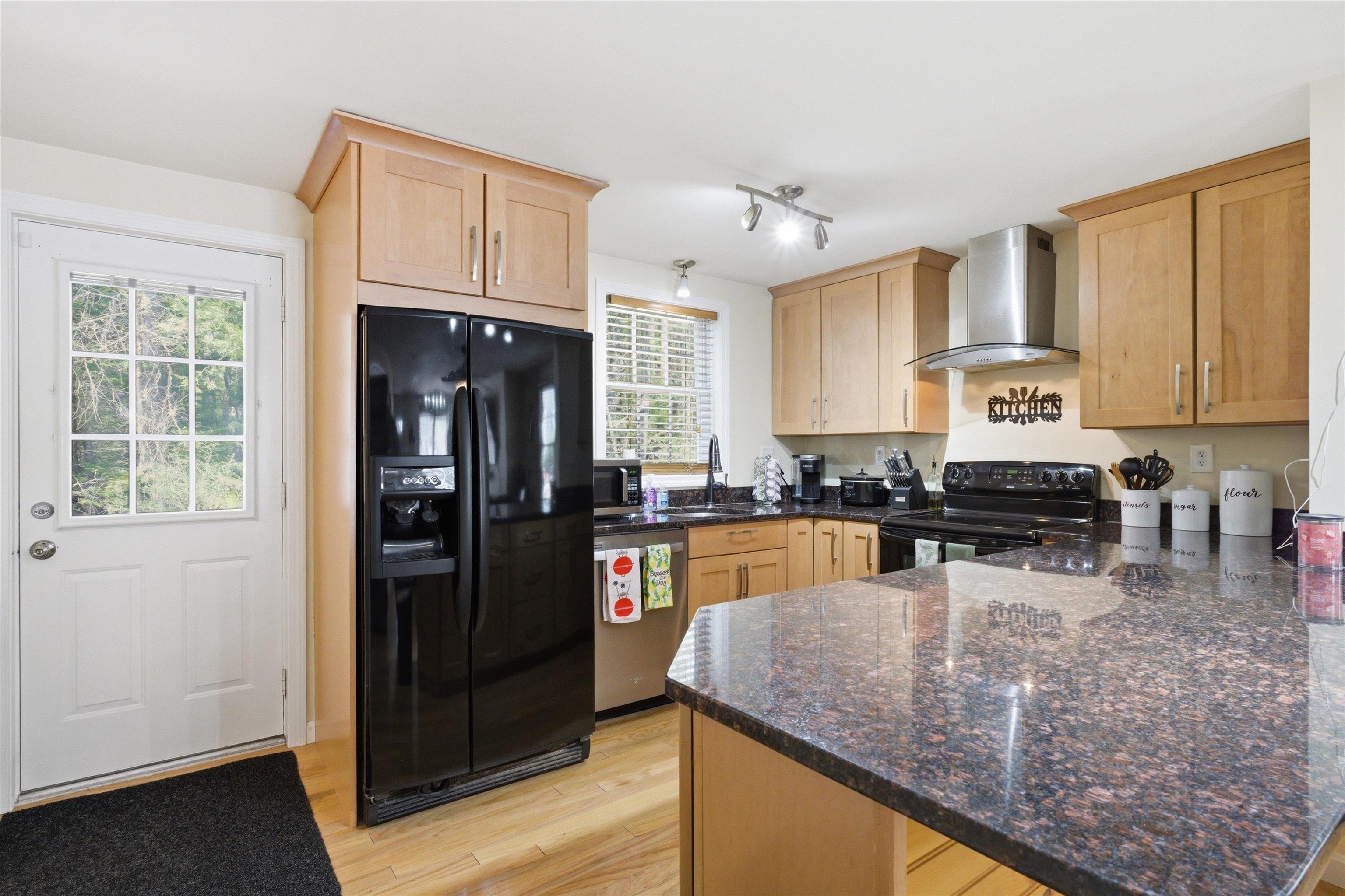 16 Kearns Drive