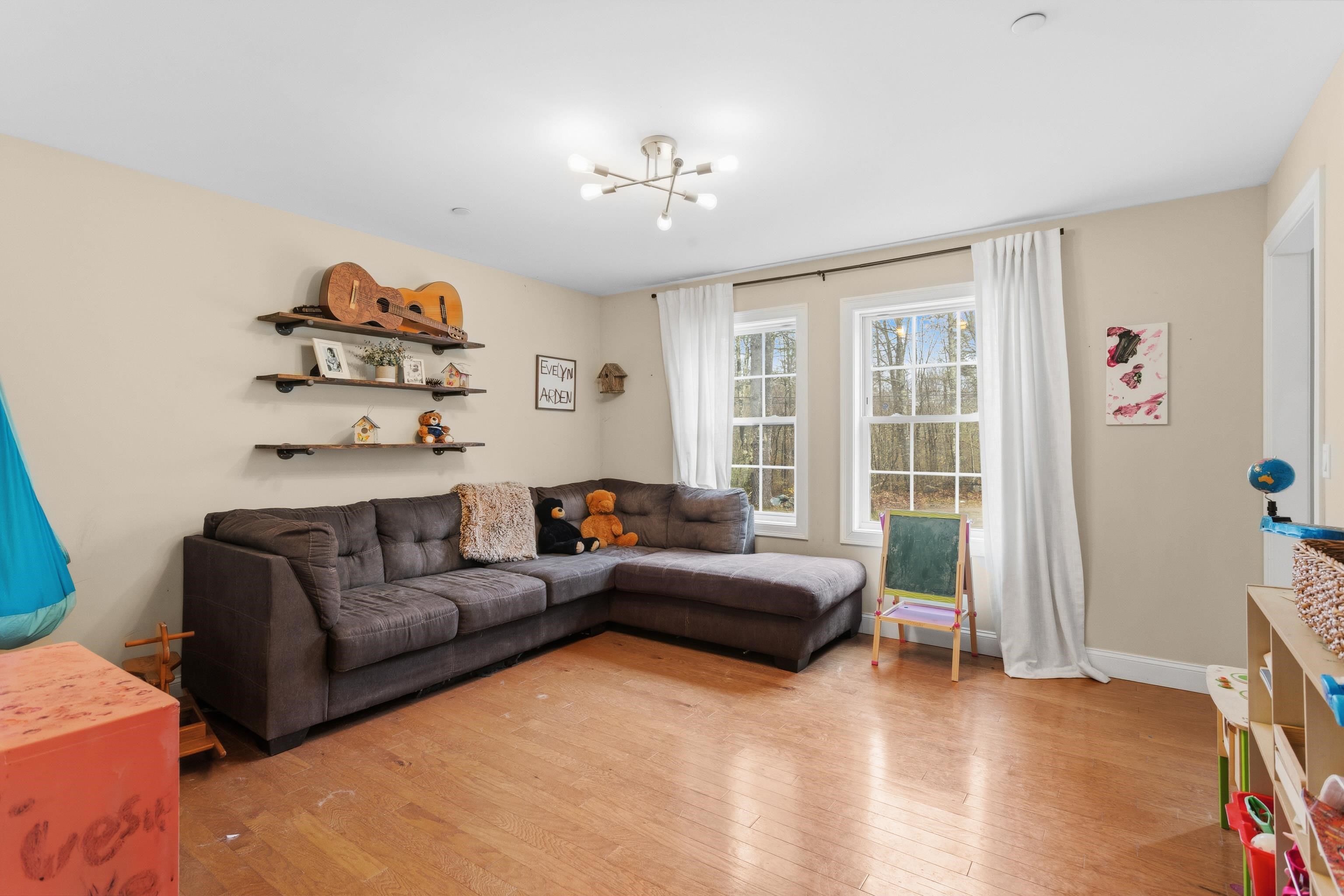 28 Dougherty Lane