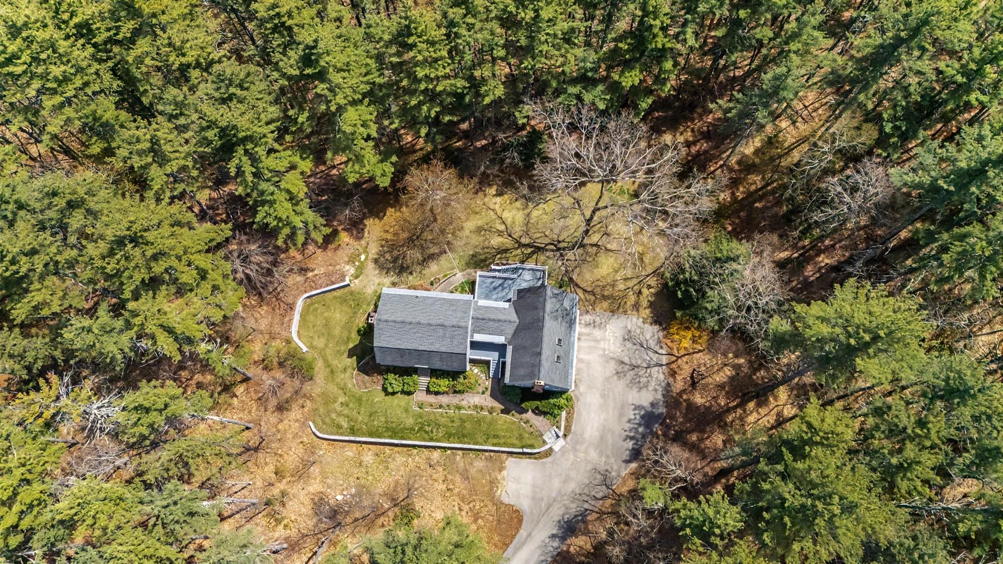 10 Fox Den Road