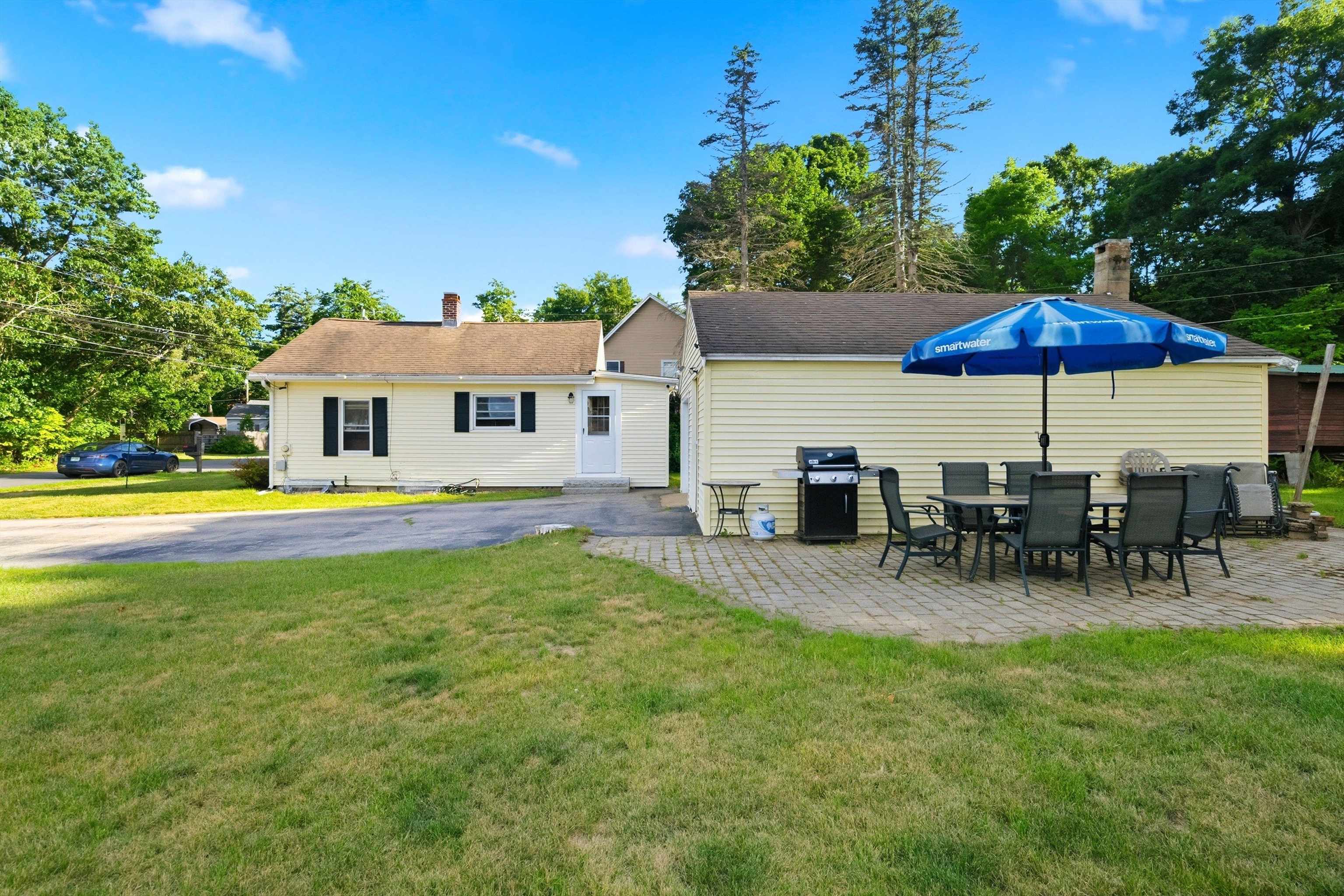 31 Hillside Avenue